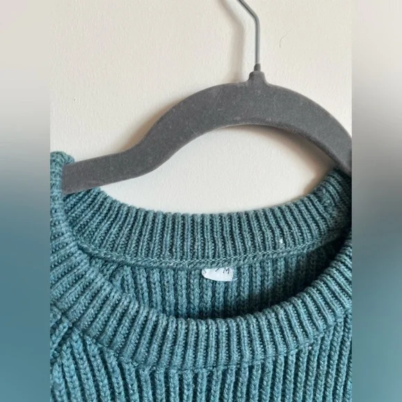 Vintage Unbranded Knit Sweater Made in Canada Size Medium - Picture 4 of 5